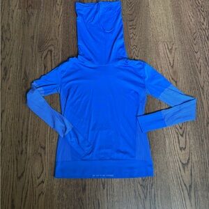 Nike Women's Long Sleeve Funnel Top - Vibrant Blue